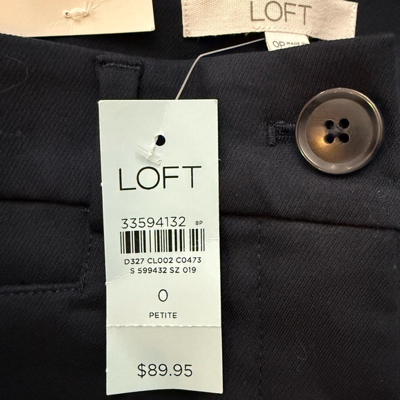 The Sutton Skinny Navy Pants Petite - Picture 3 of 6